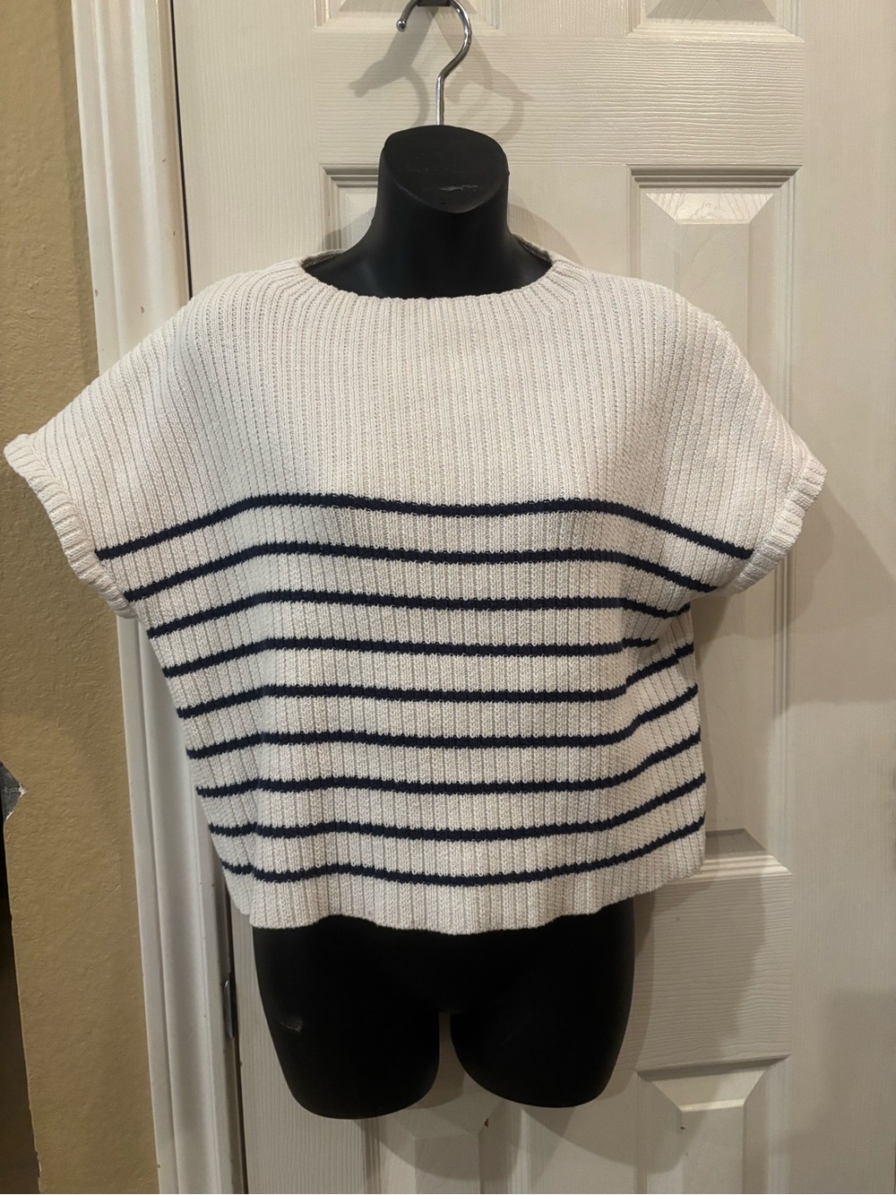Entro Striped Short-Sleeve Knit Sweater - White with Navy Stripes